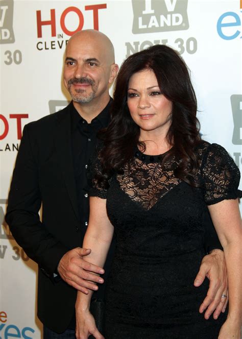 why did valerie bertinelli divorce tom vitale.